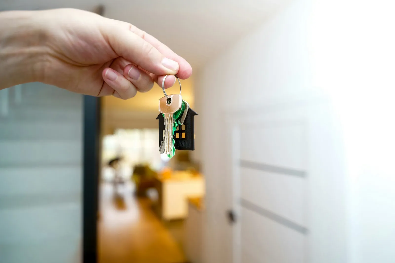 Keys to a new apartment